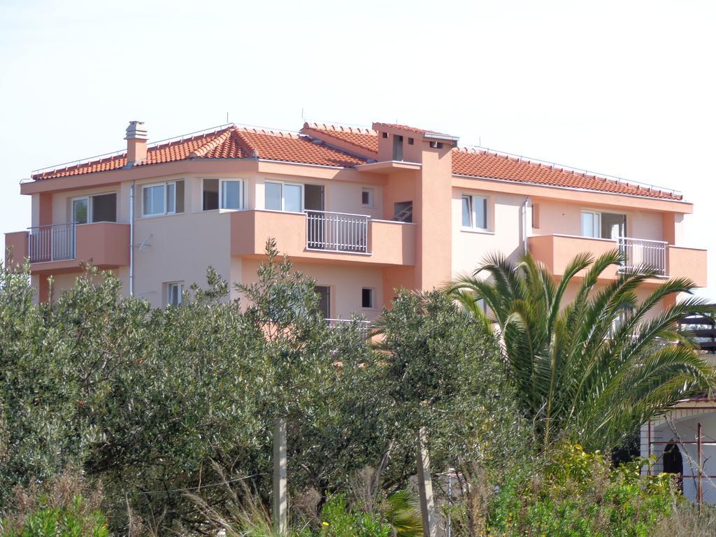 Villa Palas Apartments Rogoznica  Luaran gambar