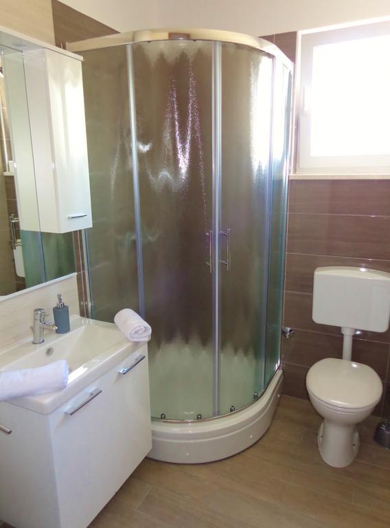 Villa Palas Apartments Rogoznica  Bilik gambar