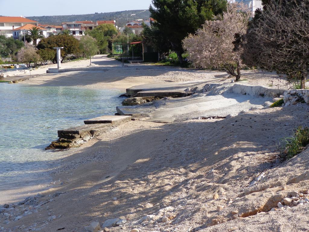 Villa Palas Apartments Rogoznica  Luaran gambar