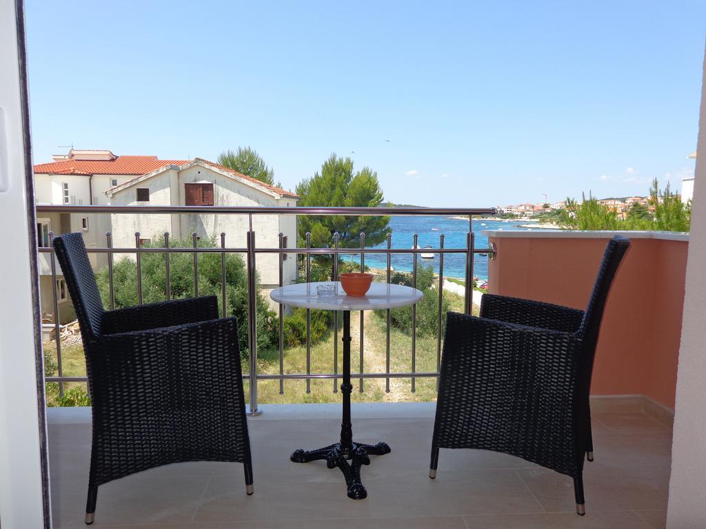 Villa Palas Apartments Rogoznica  Bilik gambar