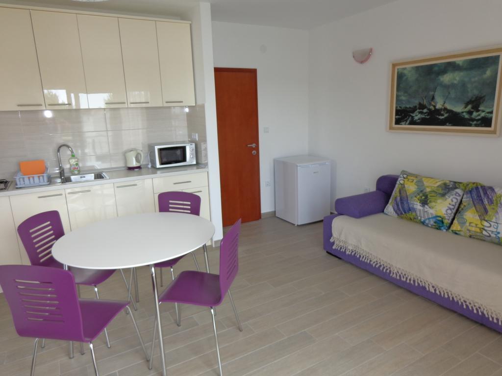 Villa Palas Apartments Rogoznica  Bilik gambar